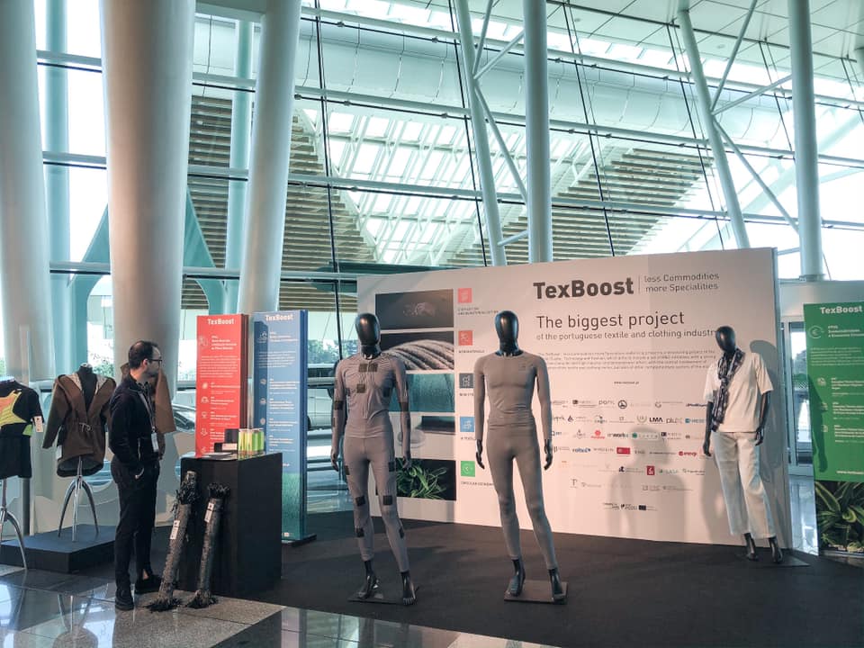 TexBoost-TexBoost stars in the latest iTechStyle Showcase